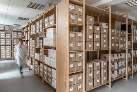 Europe's largest display warehouse Europe's largest display warehouse